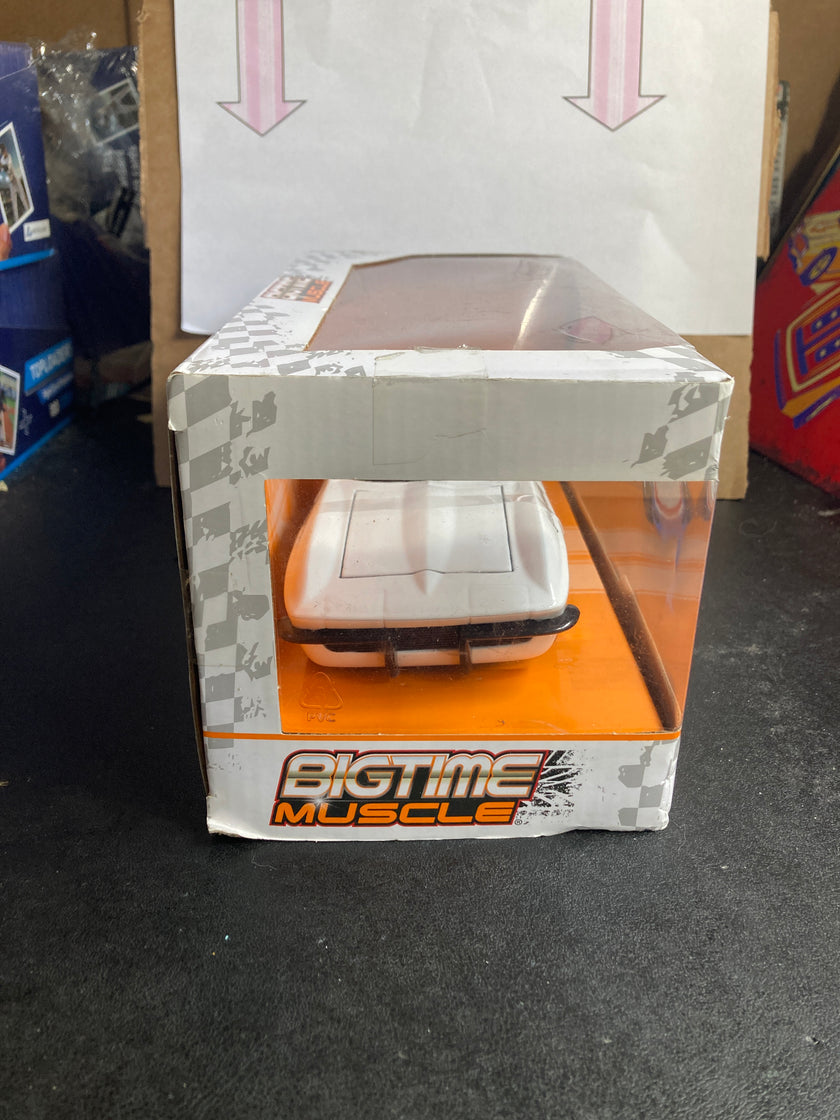 Jada 1963 Chevy Corvette Sting Ray Diecast