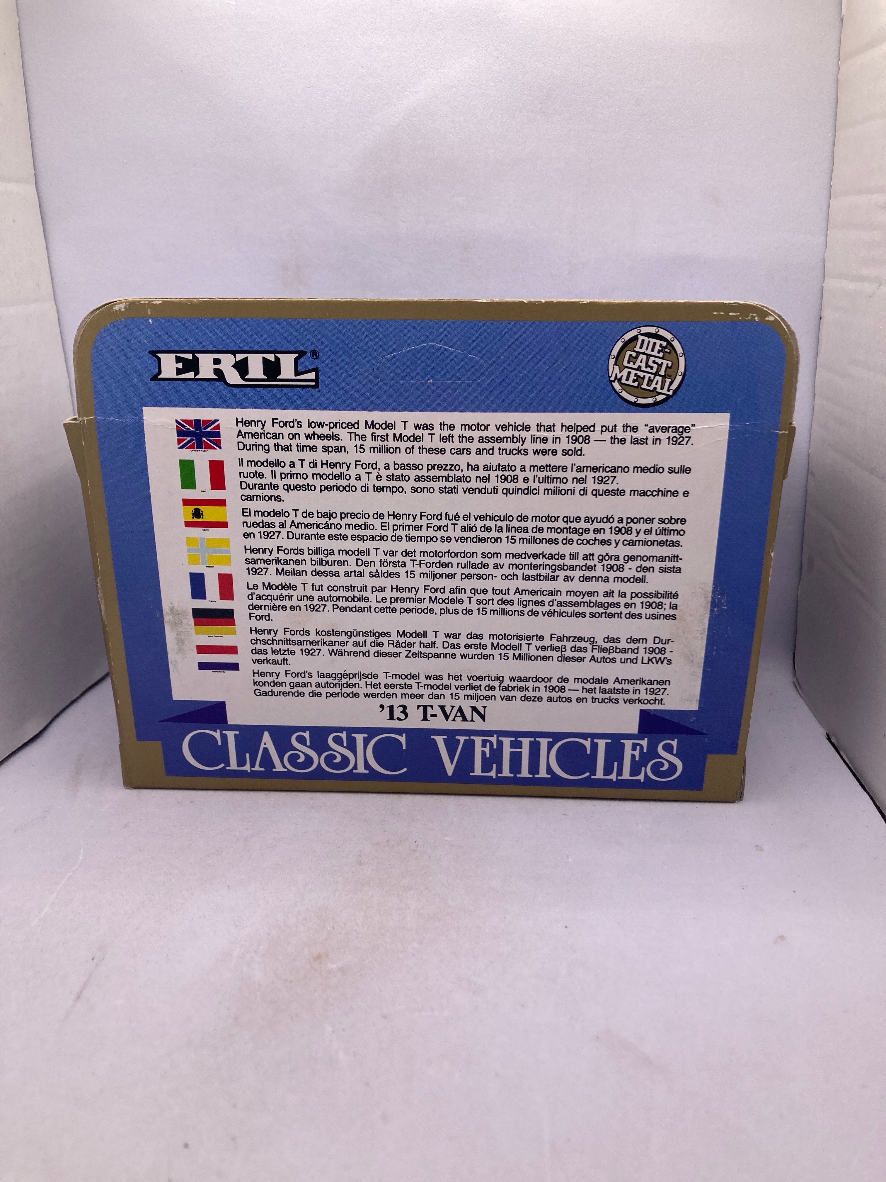 Ertl 13 T-Van Diecast