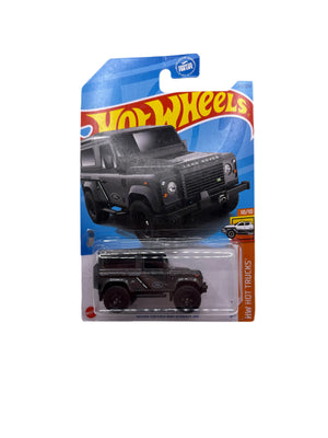 Hot Wheels Land Rover Defender 90 Diecast