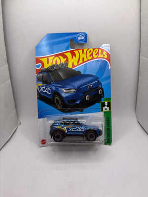 Hot Wheels Volvo XC40 Recharge Diecast blue