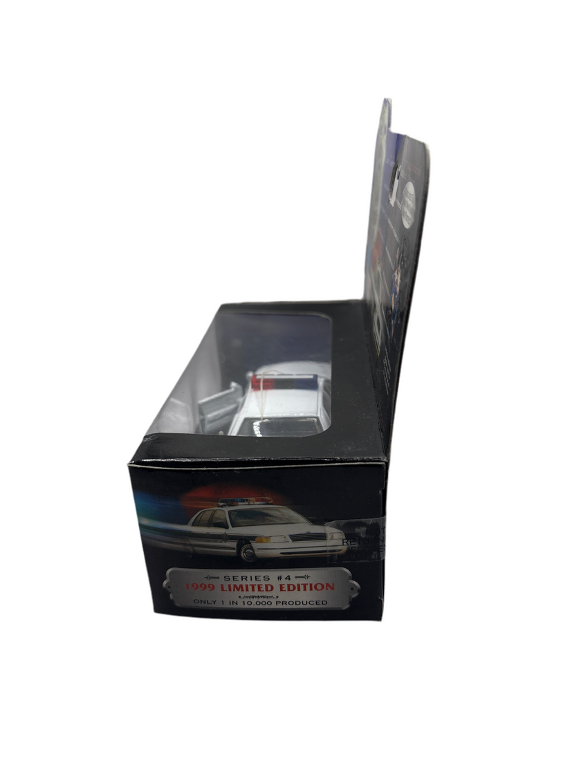 Road Champs Crown Victoria Diecast