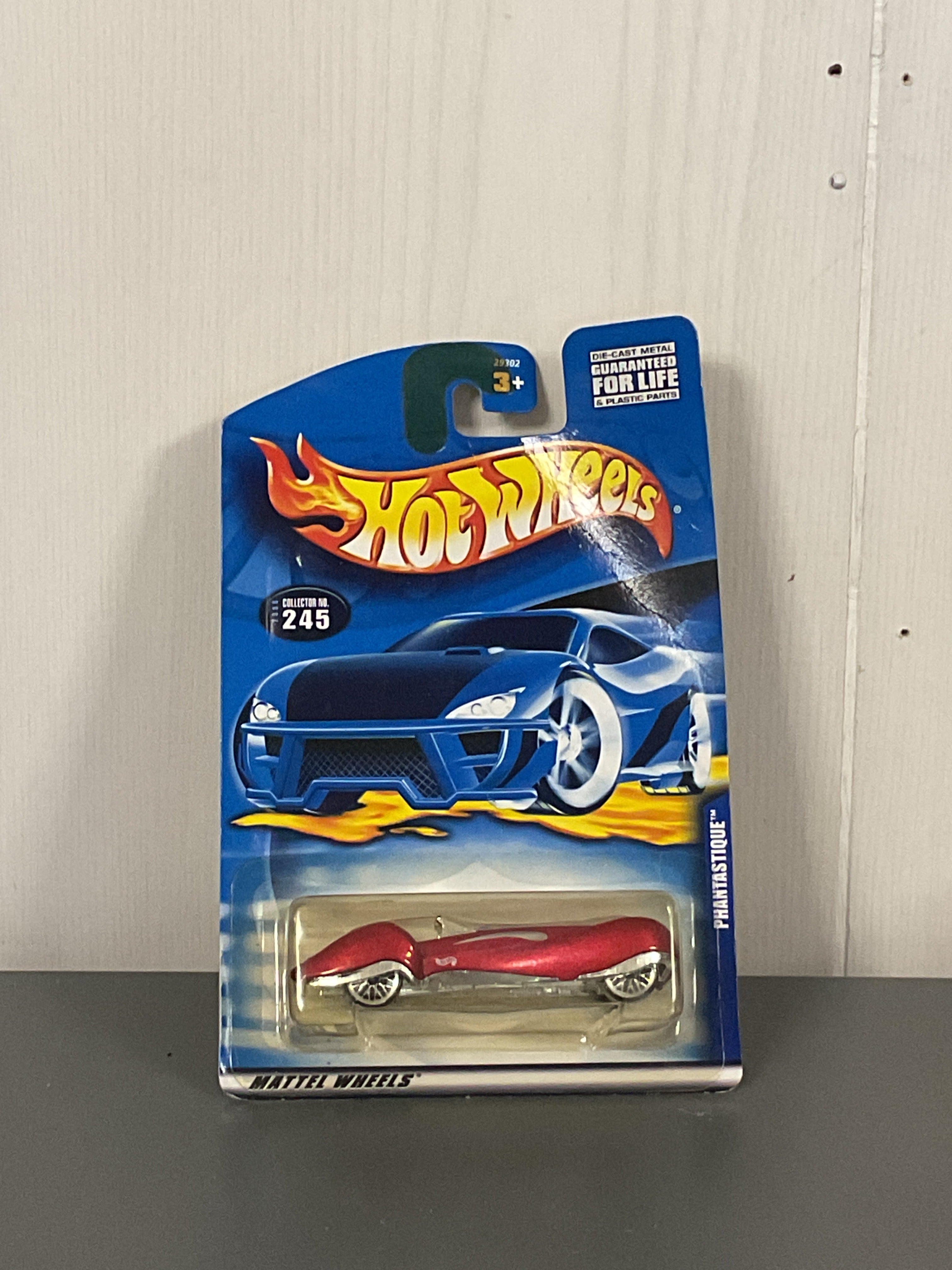 Hot Wheels Phantastique Diecast Red
