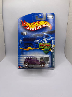 Hot Wheels 32 Ford Vicky Diecast