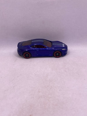 Hot Wheels Aston Martin DBS Diecast