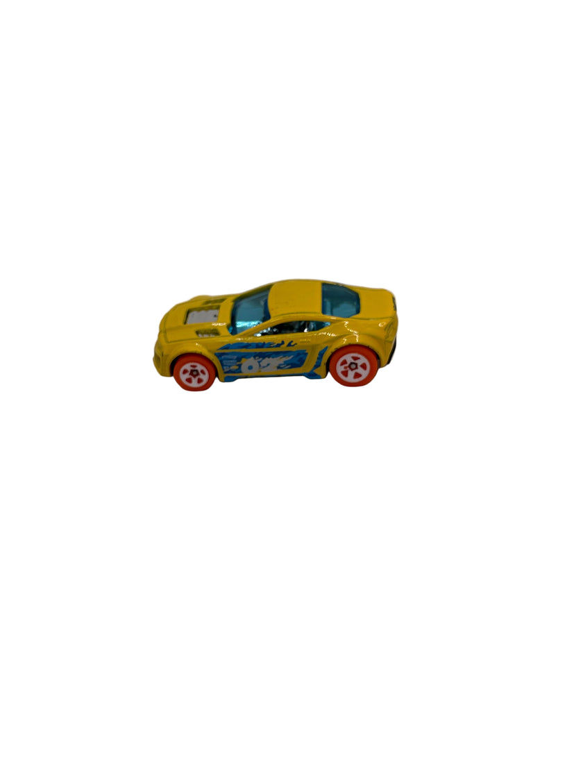 Hot Wheels Torque Twister Diecast yellow