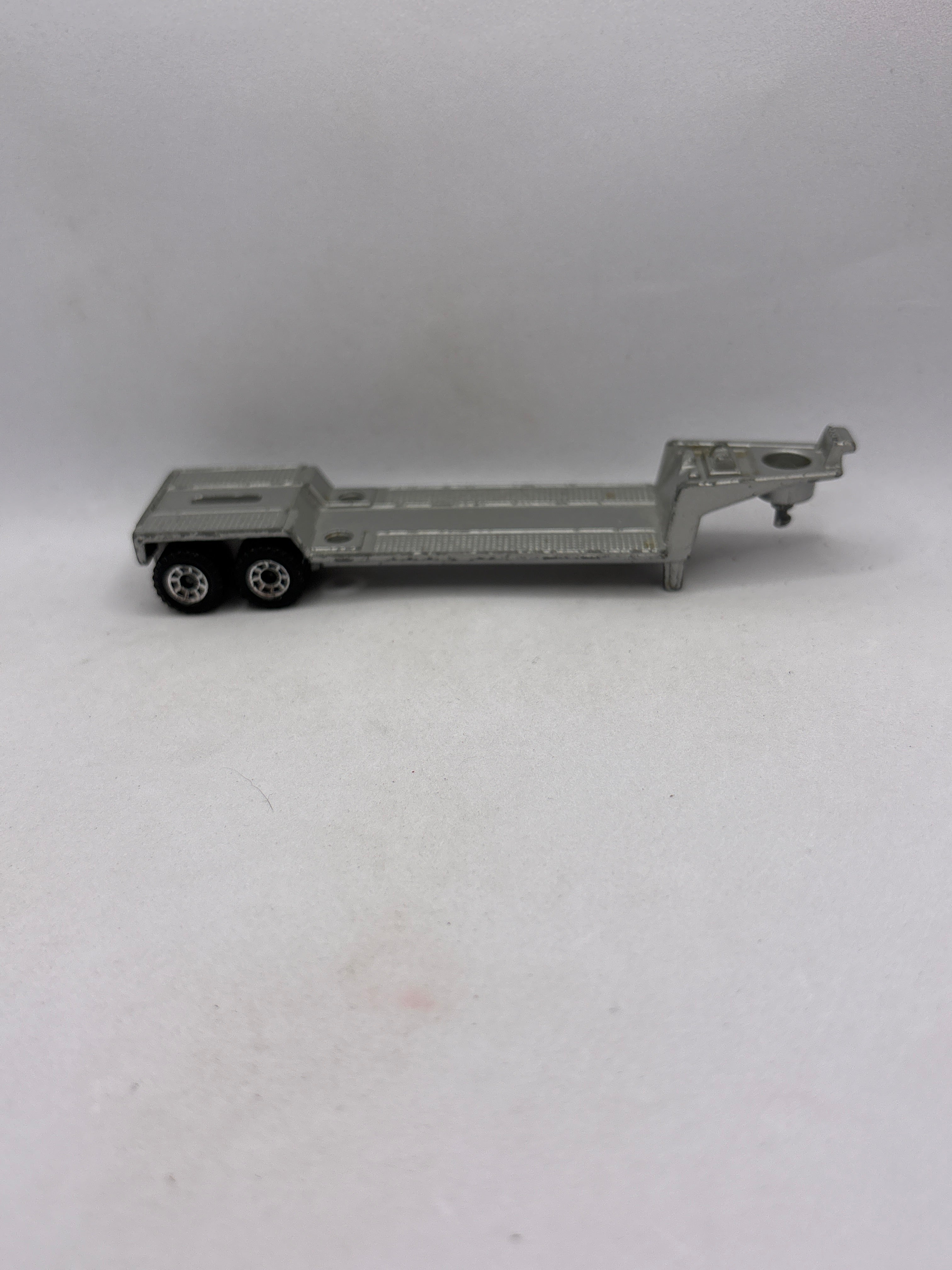 Matchbox Low Bed Trailer Diecast