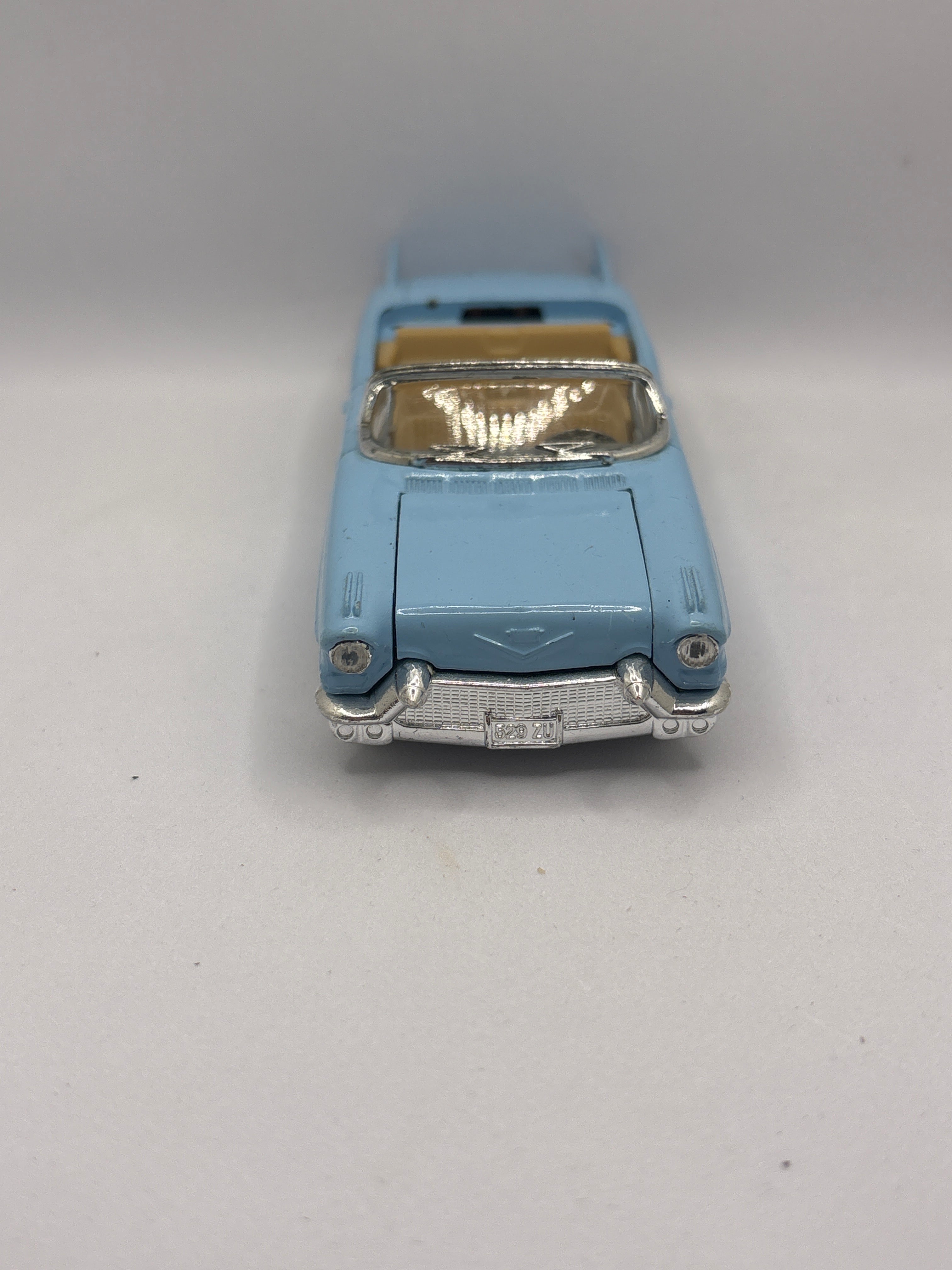 Solido 1957 Cadillac Eldorado Biarritz Diecast