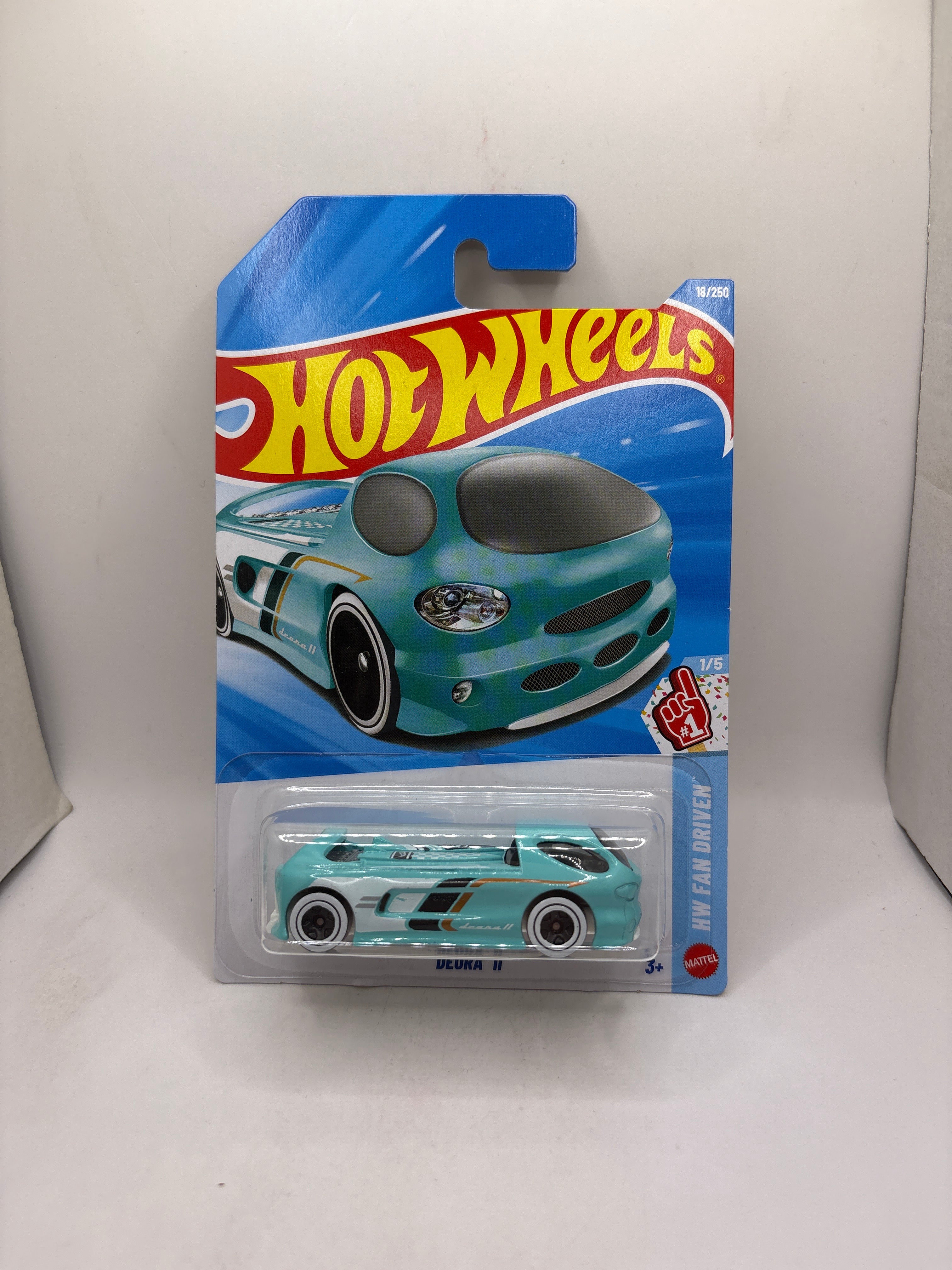 Hot Wheels Deora II Diecast