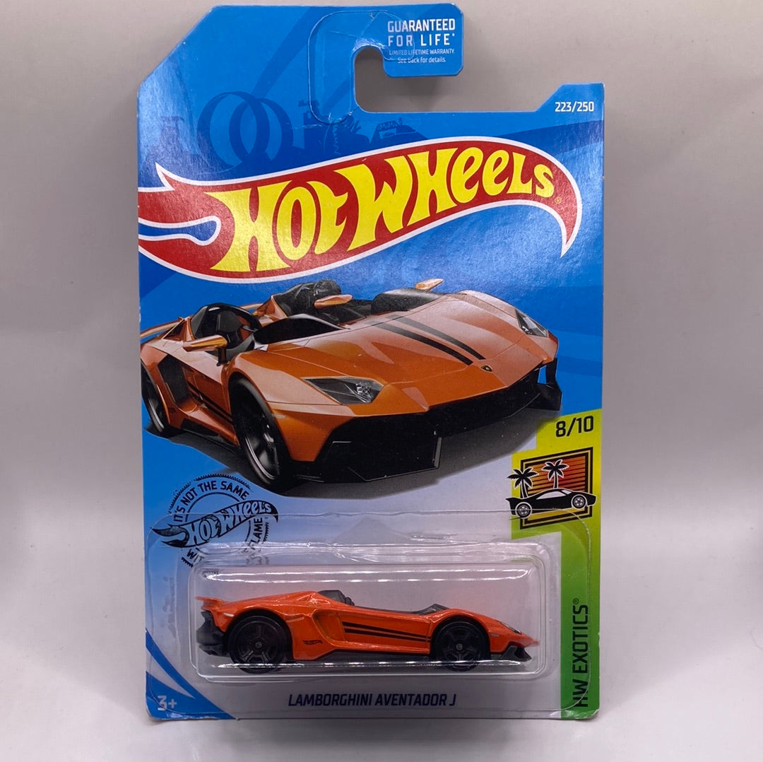 Hot Wheels Lamborghini Aventador J Diecast