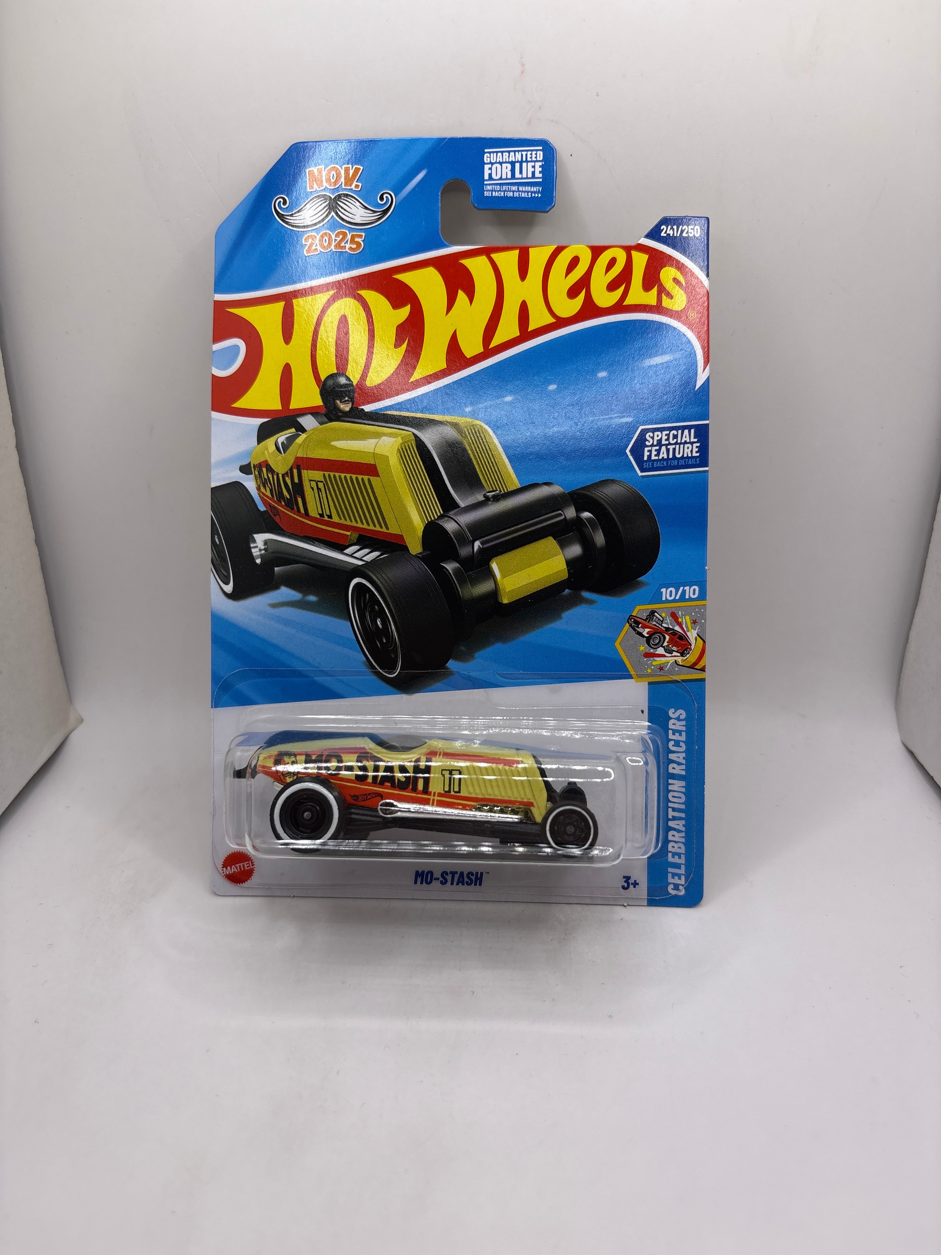 Hot Wheels Mo-Stash Diecast yellow