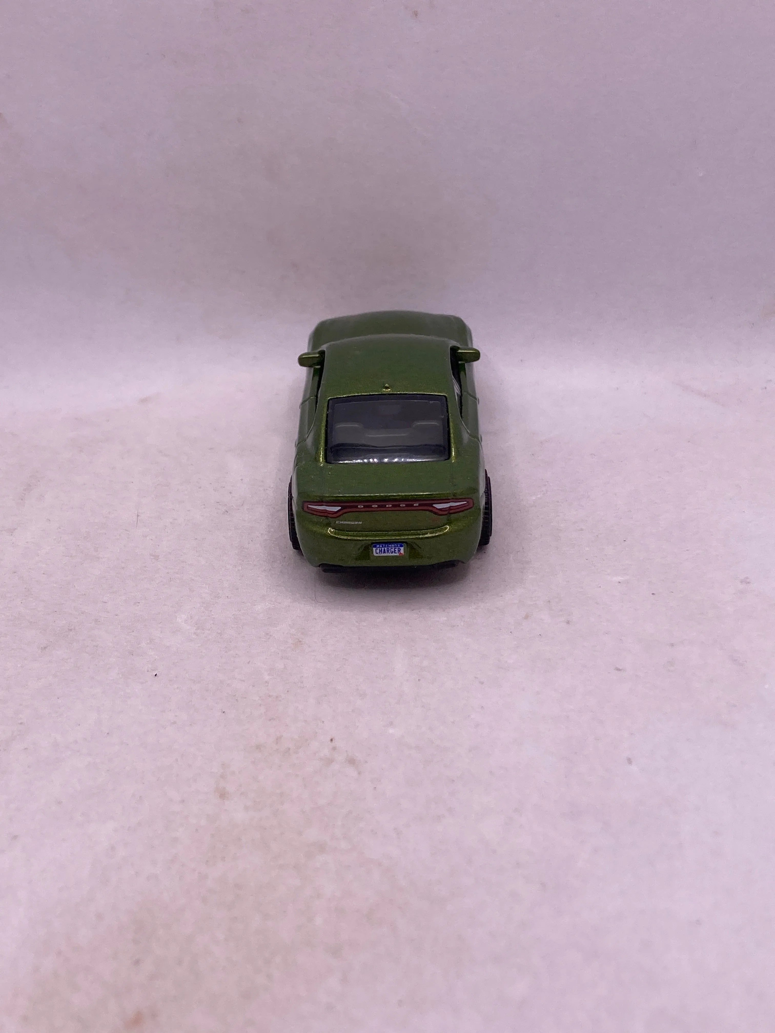 Matchbox 18 Dodge Charger Diecast