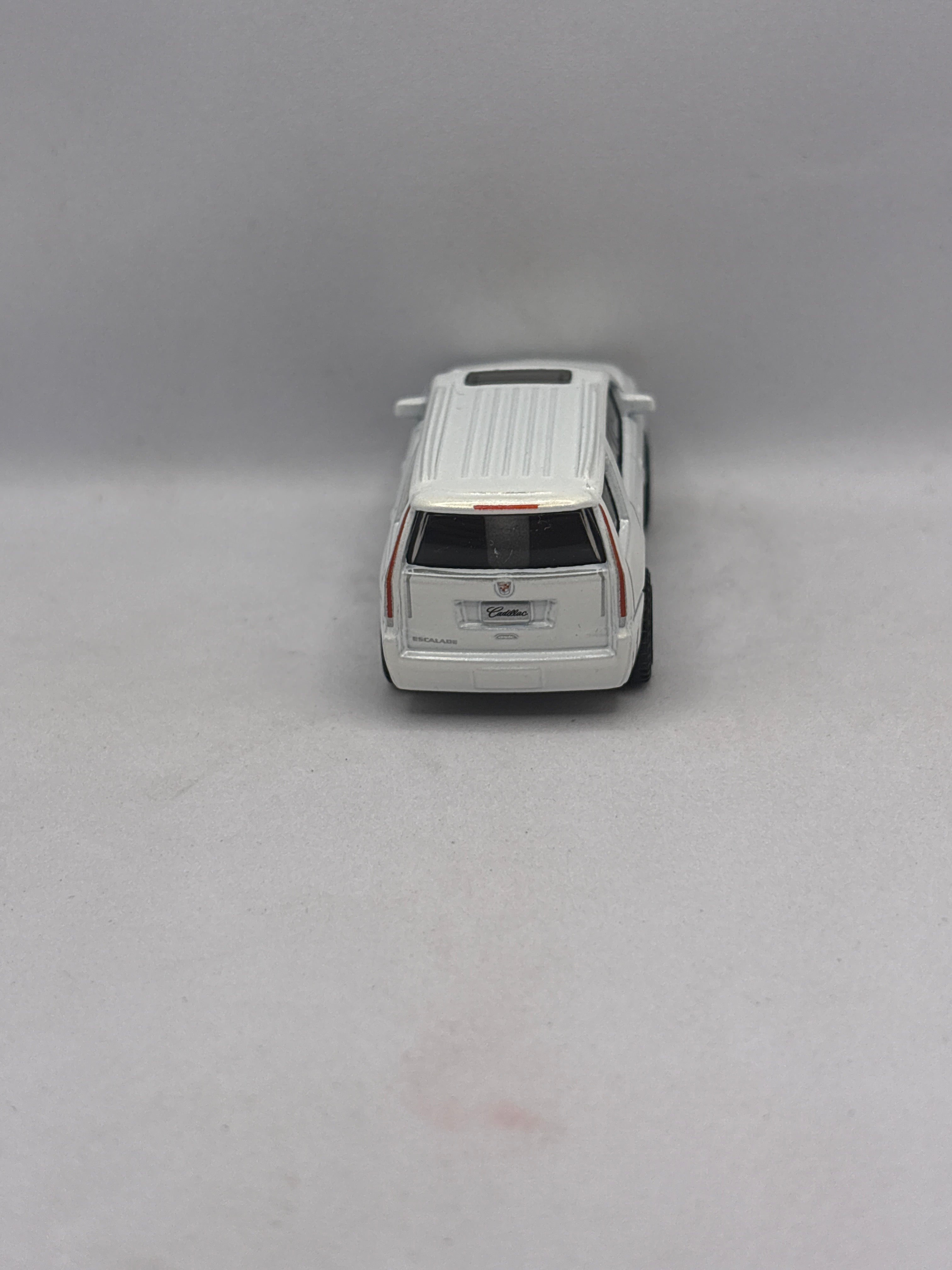 Matchbox 15 Cadillac Escalade Diecast