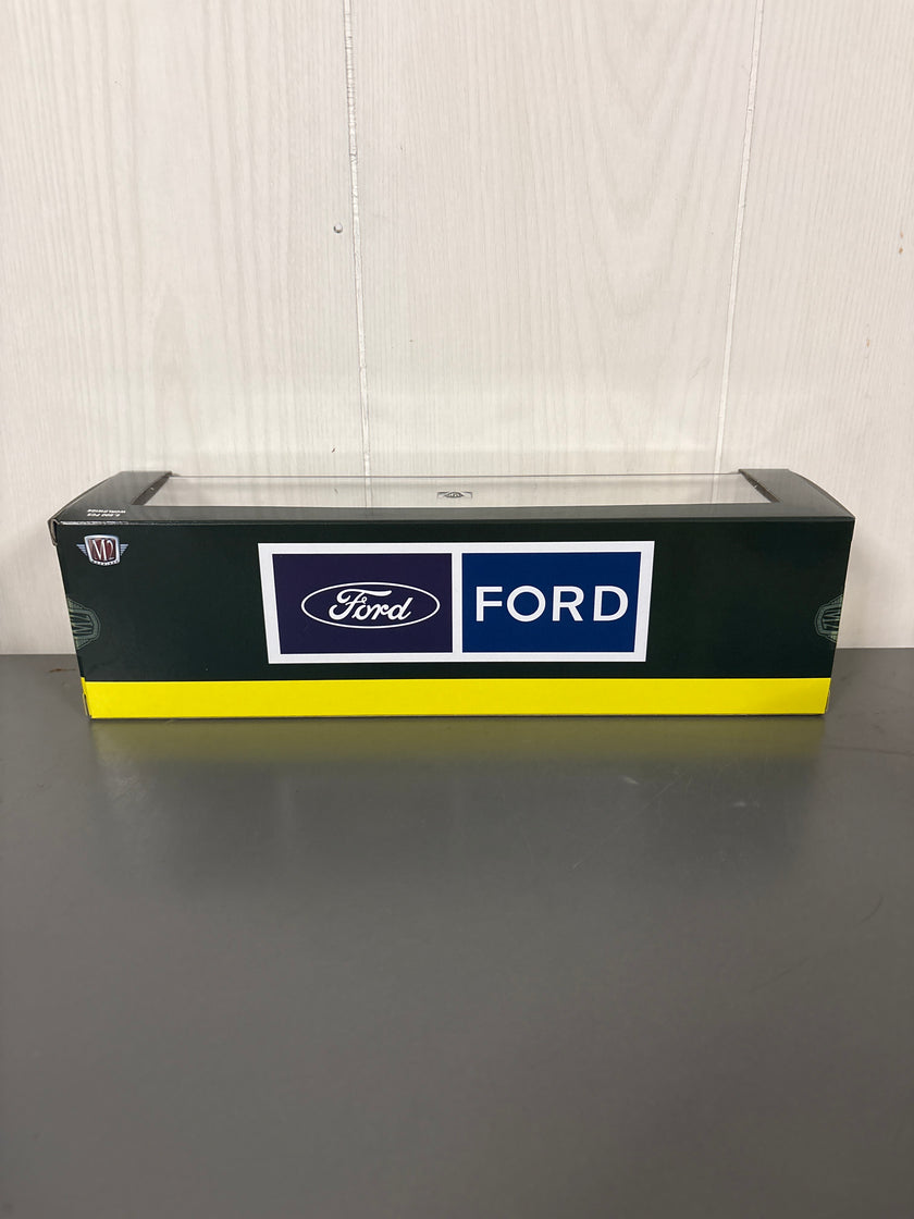 M2 1970 Ford C-600 Truck & 1966 Ford GT40 MK II Diecast