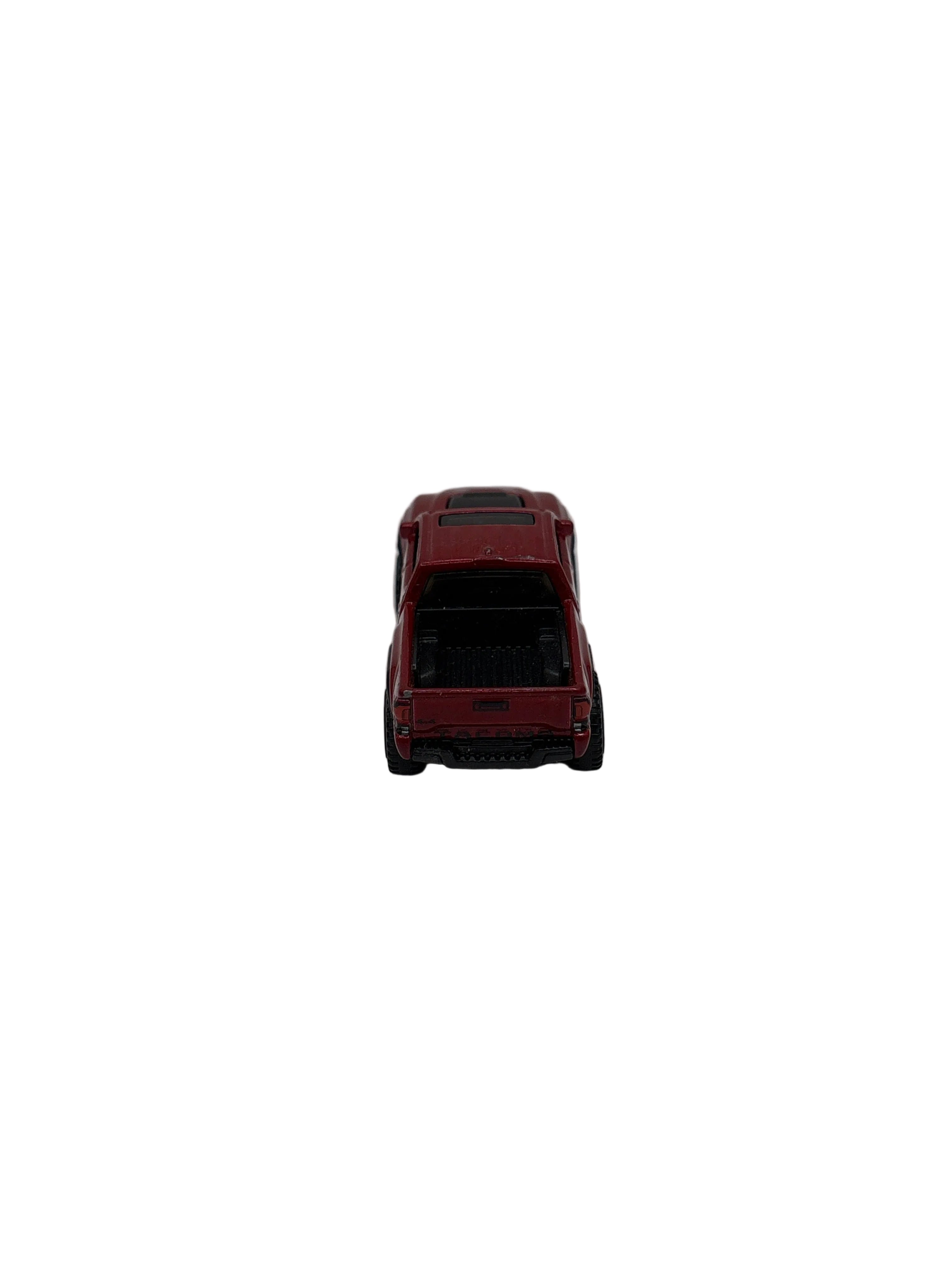 Hot Wheels 20 Toyota Tacoma Diecast red