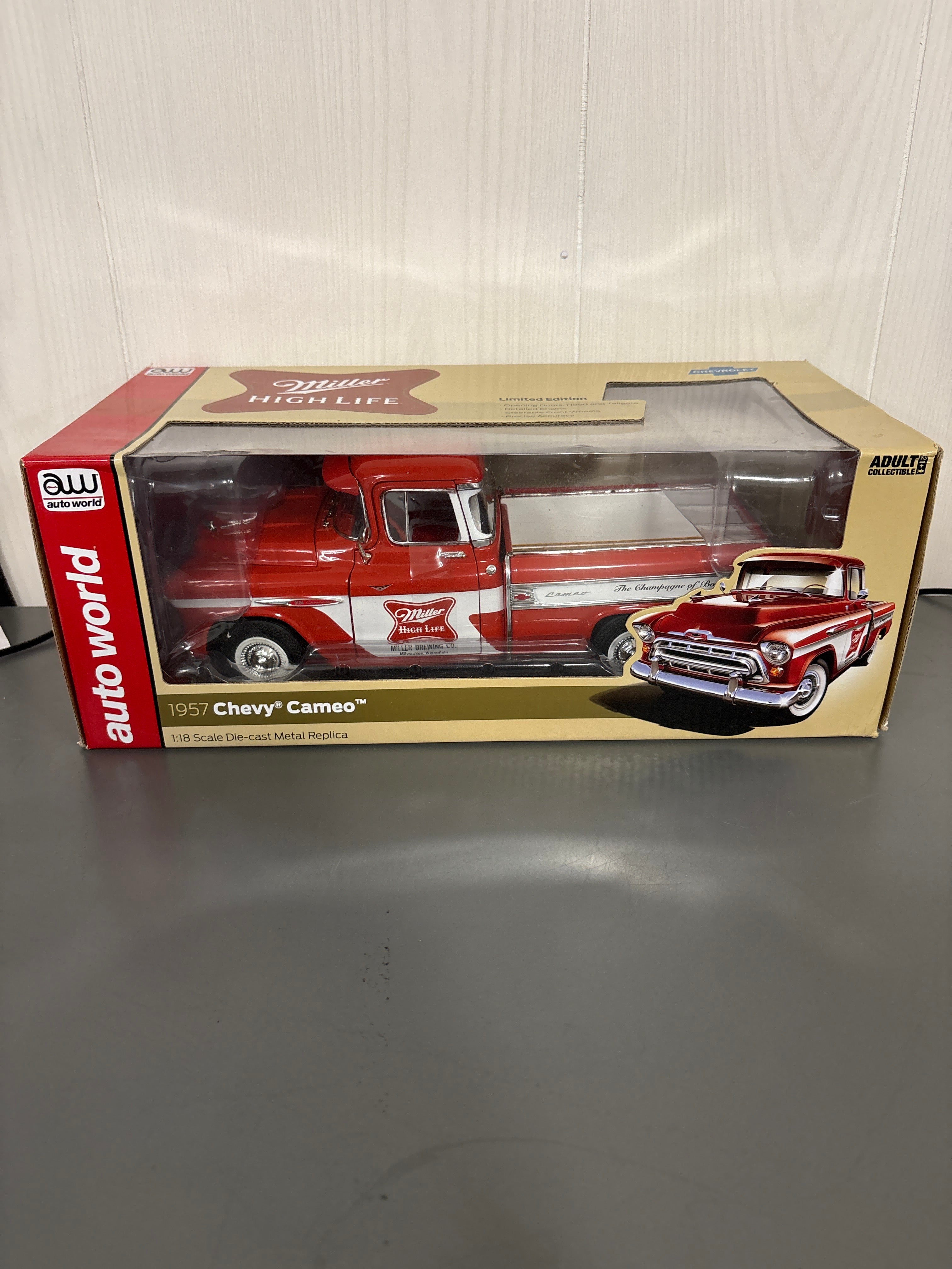 Auto World 1957 Chevy Cameo Diecast