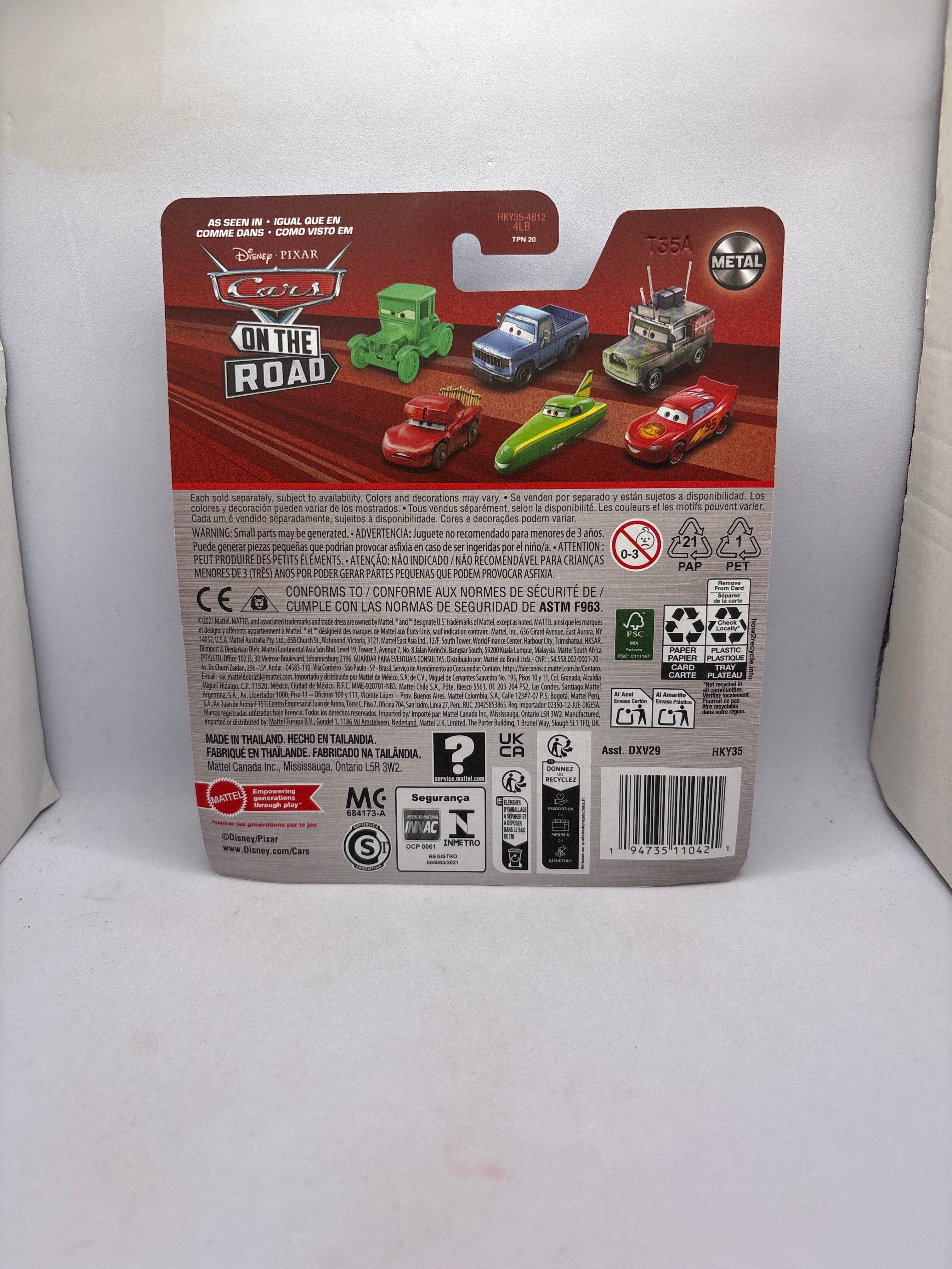 Disney Pixar Cars Road Trip Mater Diecast