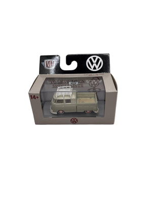 M2 1959 VW Double Cab Truck USA Model Diecast