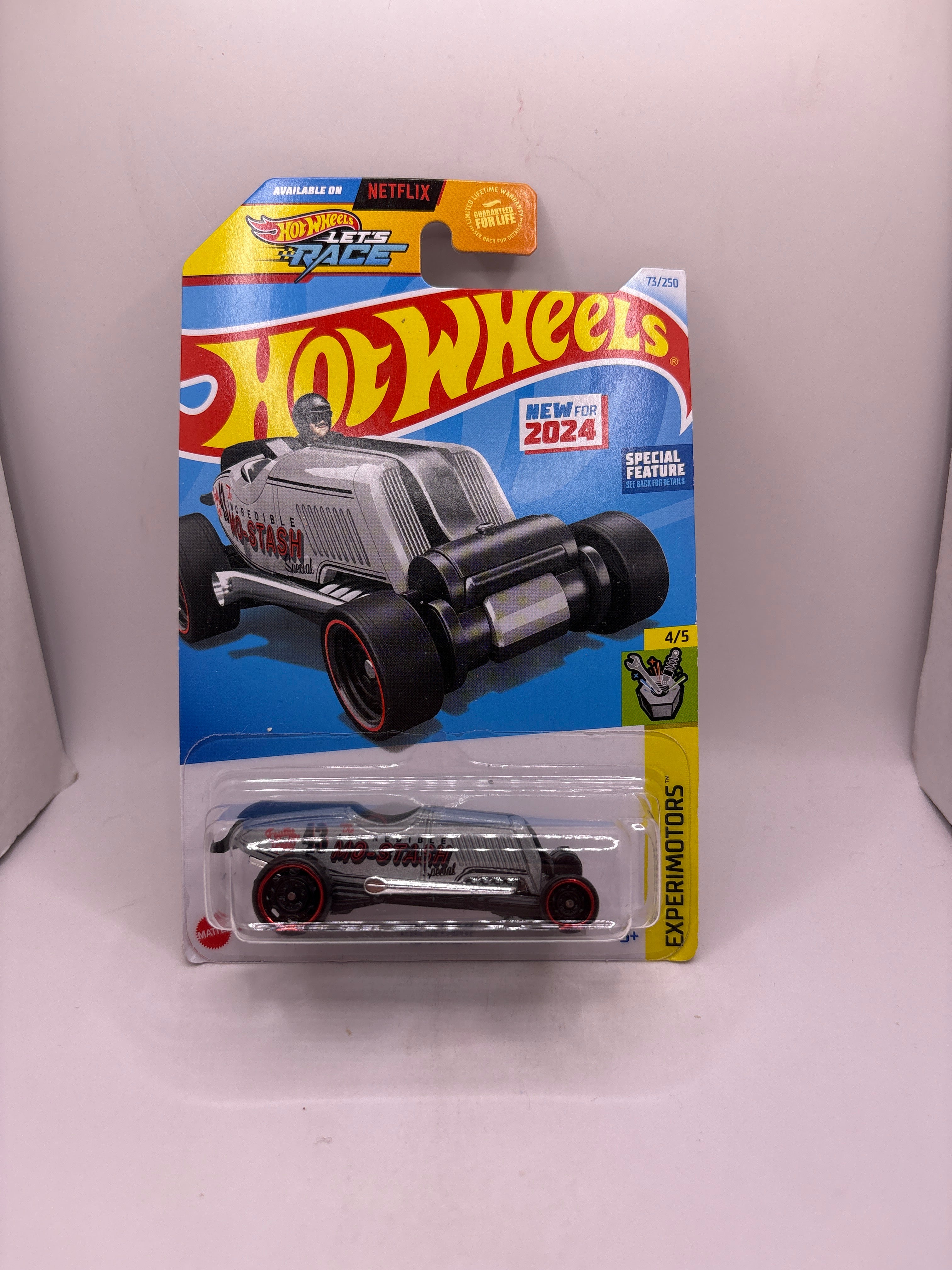 Hot Wheels Mo-Stash Diecast