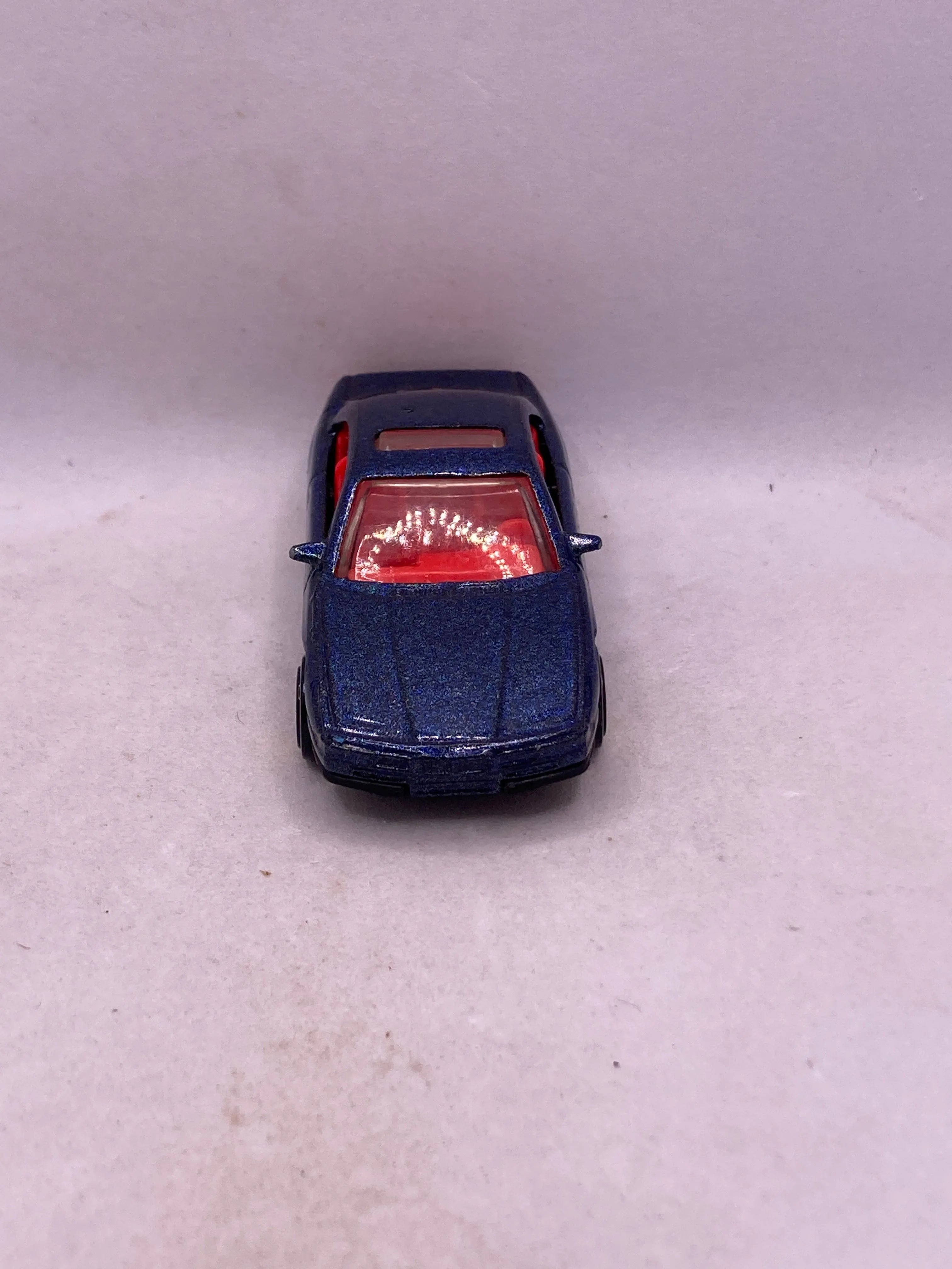 Hot Wheels BMW 850i Diecast