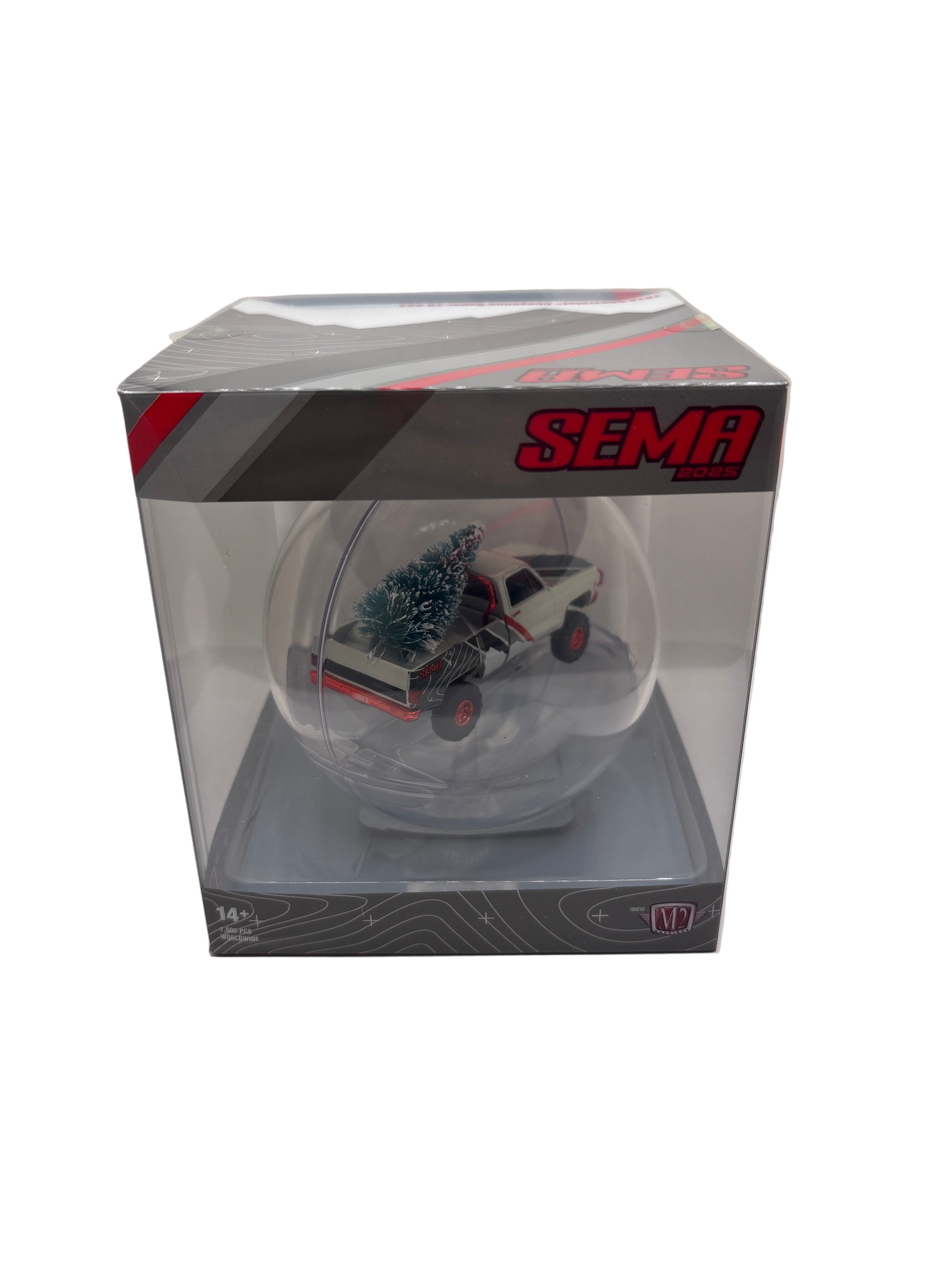 M2 1973 Chevrolet Cheyenne Super 10 4x4 Diecast white