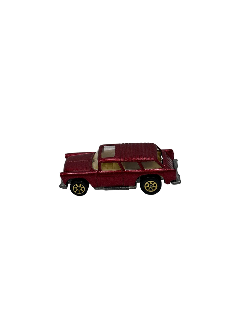 Hot Wheels Chevy Nomad Diecast red