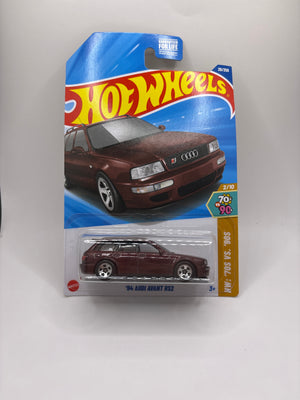 Hot Wheels 94 Audi Avant RS2 Diecast