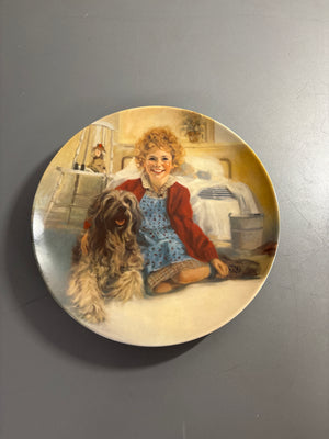 Edwin M. Knowles Annie And Sandy
