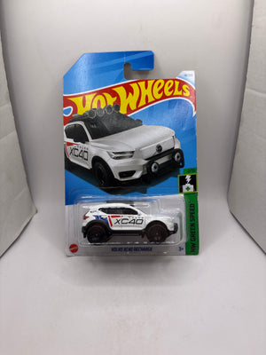 Hot Wheels Volvo XC40 Recharge Diecast