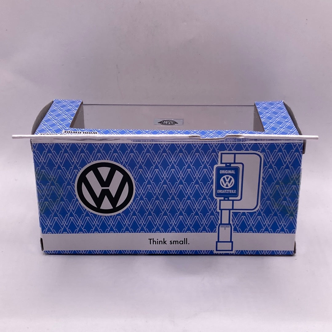 M2 1953 VW Beetle Deluxe U.S.A. Mode Diecast