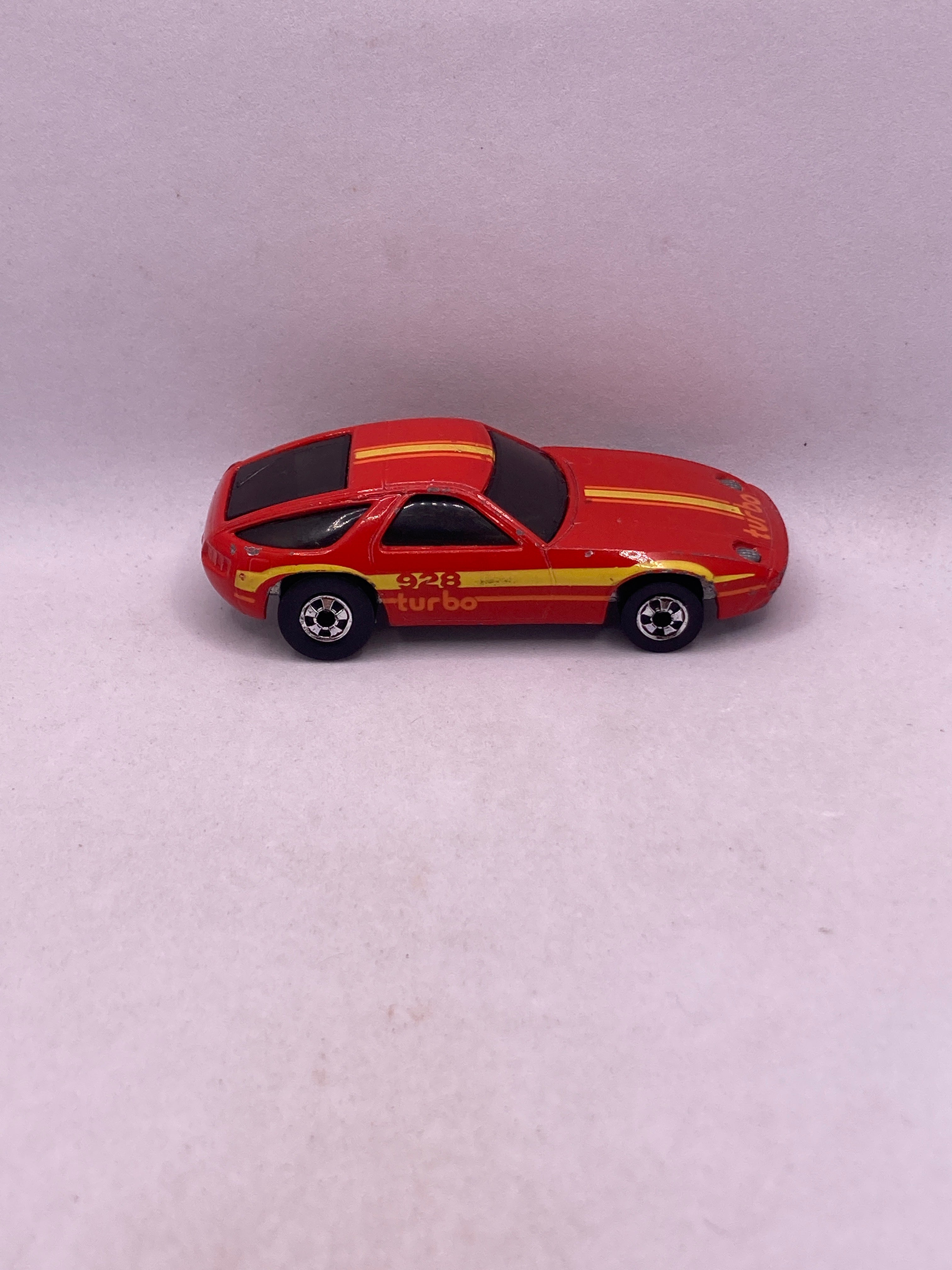 Hot Wheels P-928 Diecast