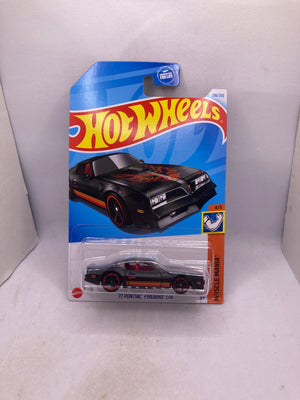 Hot Wheels 77 Pontiac Firebird T/A Diecast