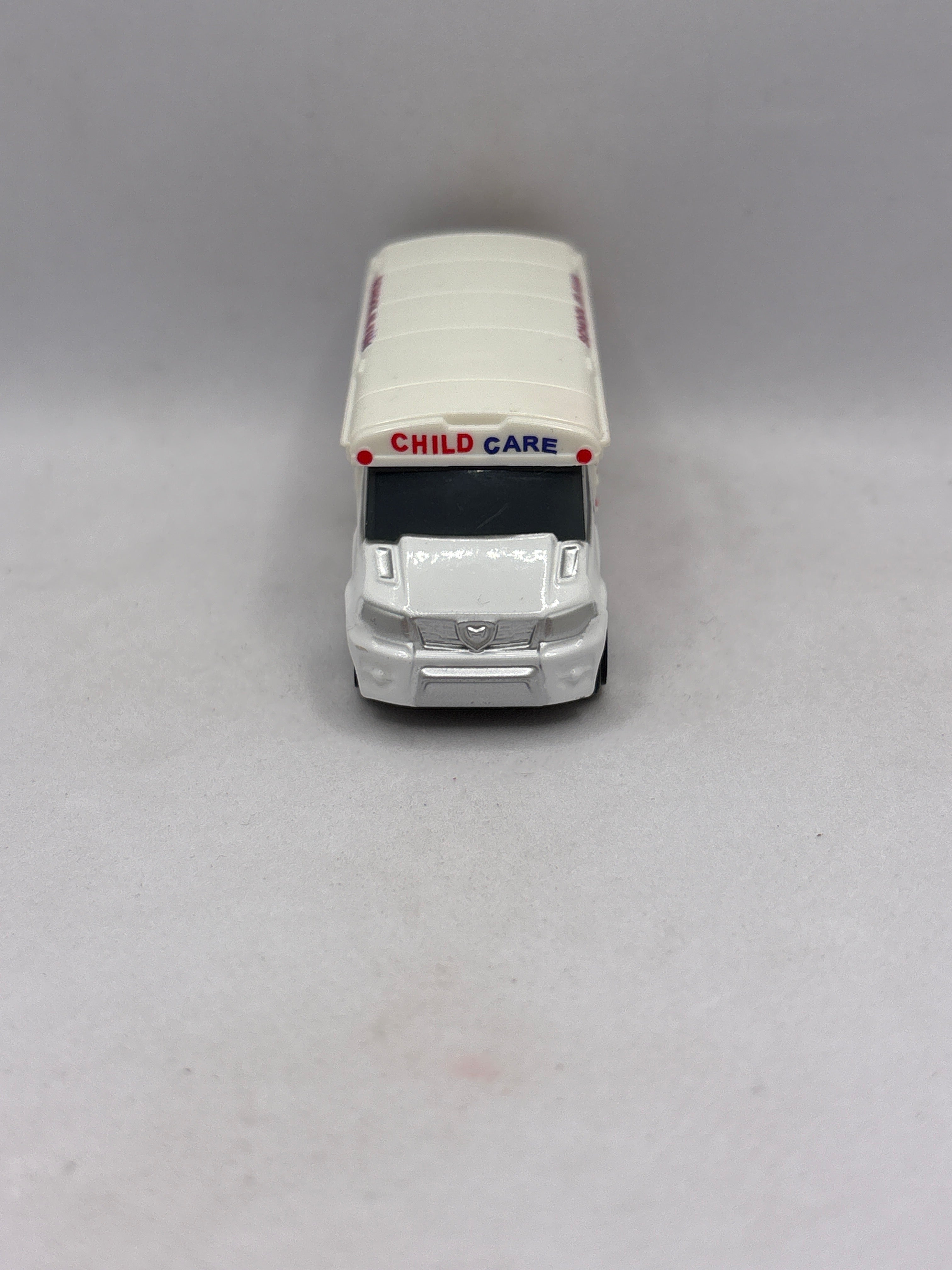 Motor Max Child Care Bus Diecast