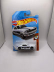 Hot Wheels 65 Mustang 2+2 Fastback Diecast white