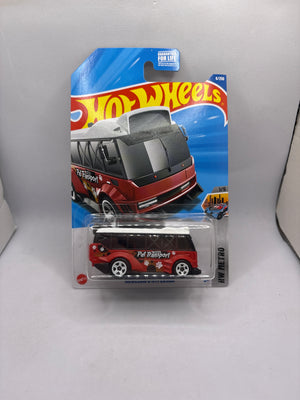 Hot Wheels Kowloon’d Hypervan Diecast