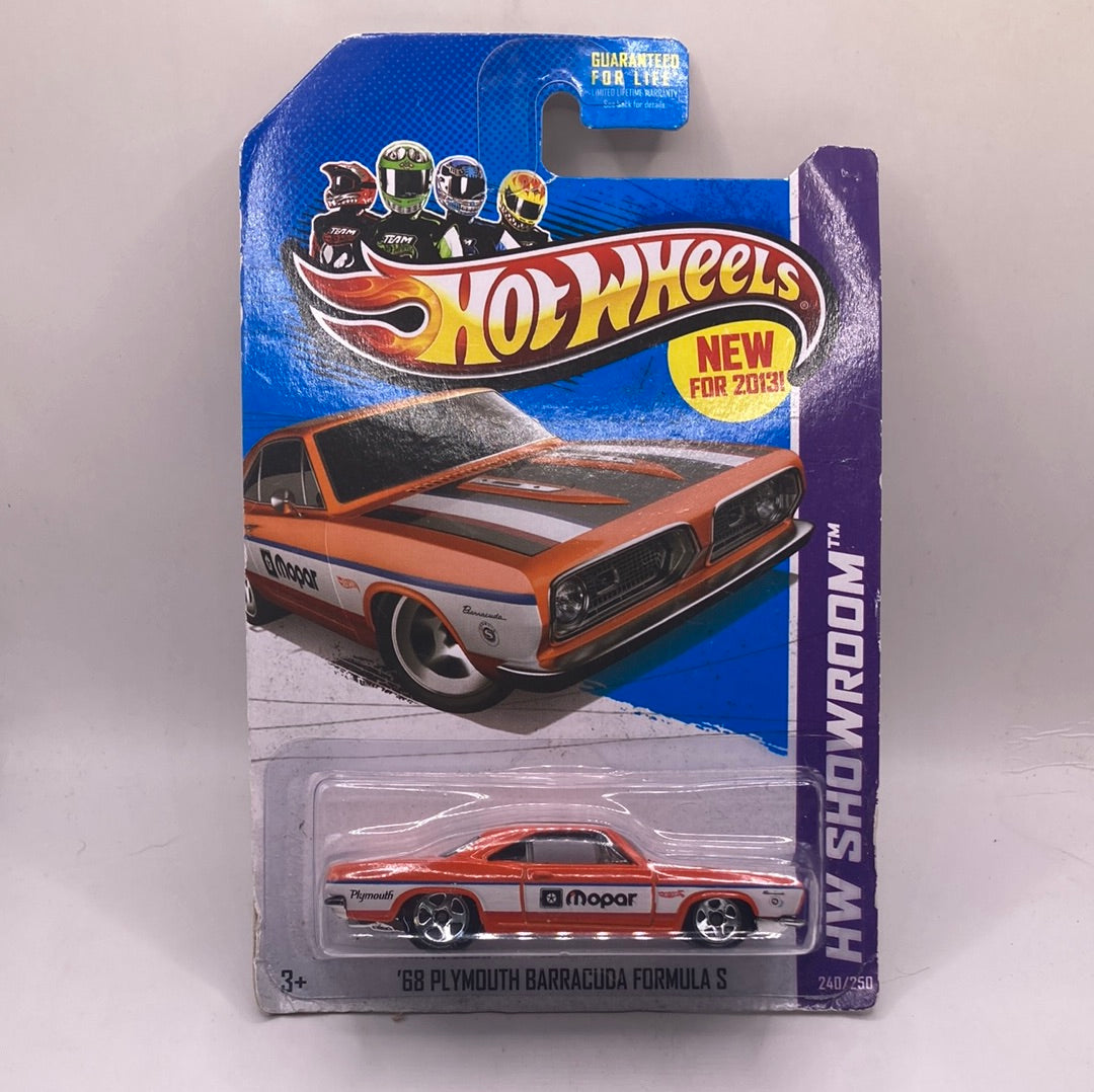 Hot Wheels 68 Plymouth Barracuda Formula S Diecast