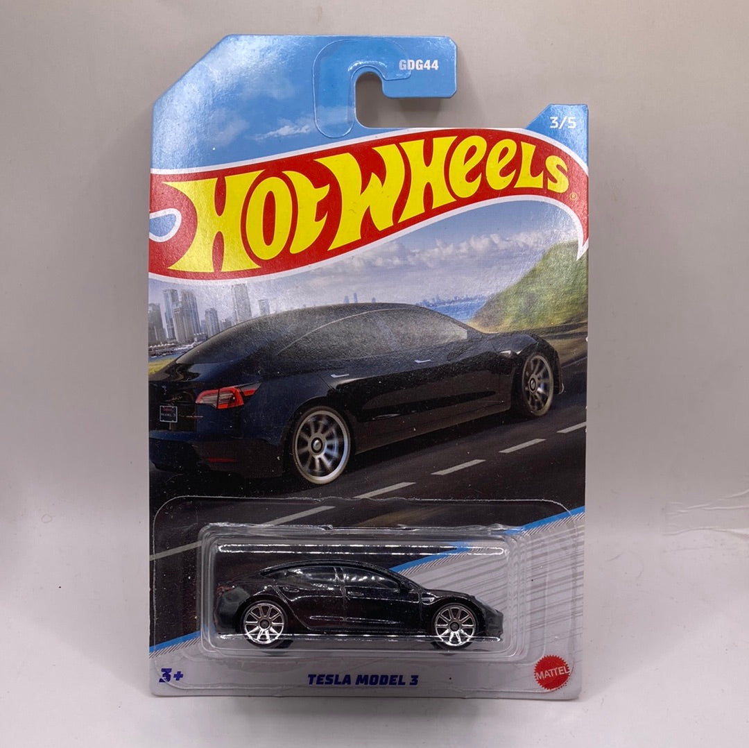 Hot Wheels Tesla Model 3 Diecast