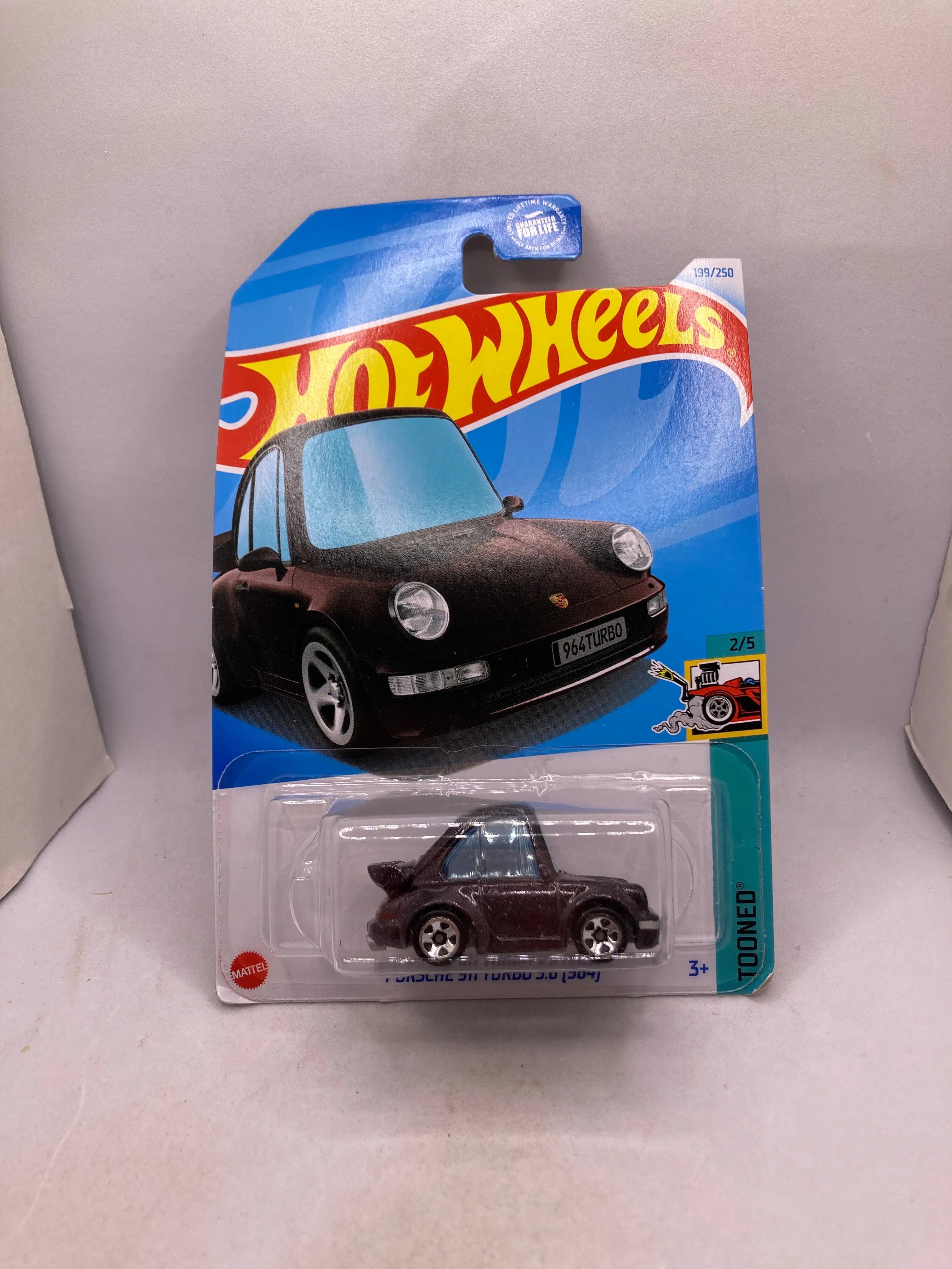 Hot Wheels Porsche 911 Turbo 3.6 (964) Diecast