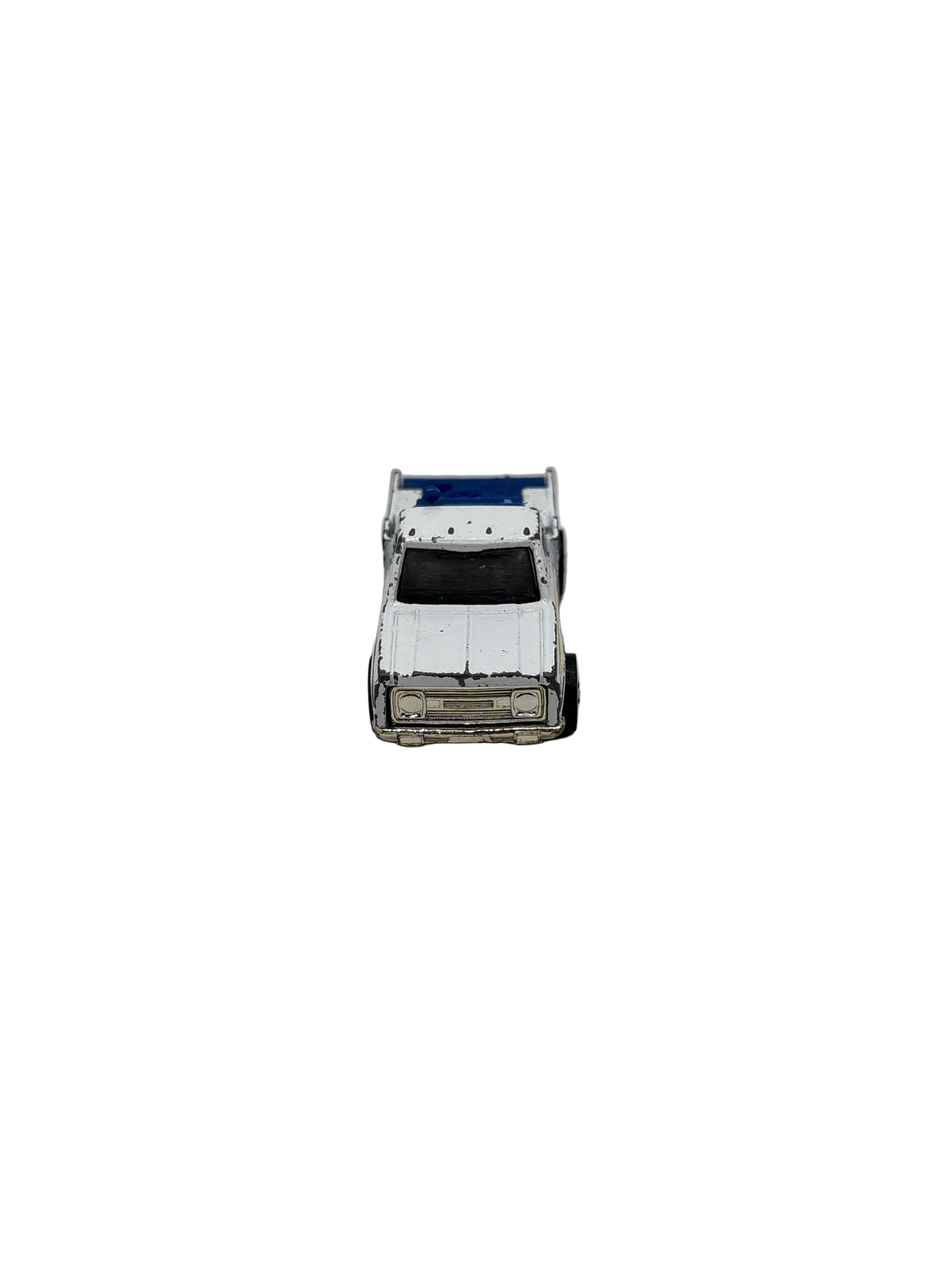 Hot Wheels Ramblin Wrecker Diecast white