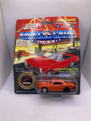 Johnny Lightning 1970 Super Bee Diecast