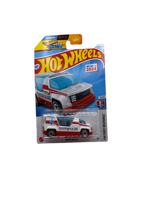 Hot Wheels Rapid Pulse Diecast white