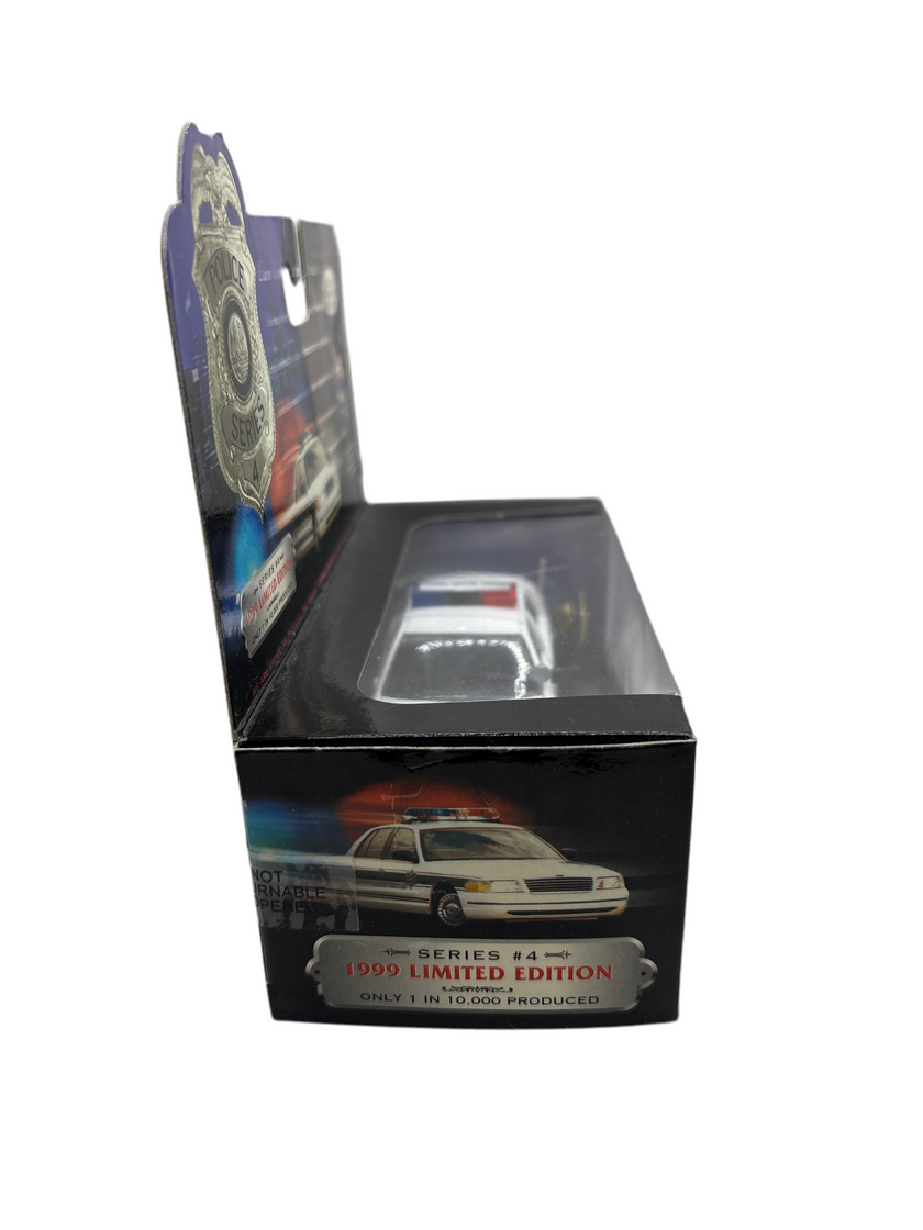 Road Champs Crown Victoria Diecast
