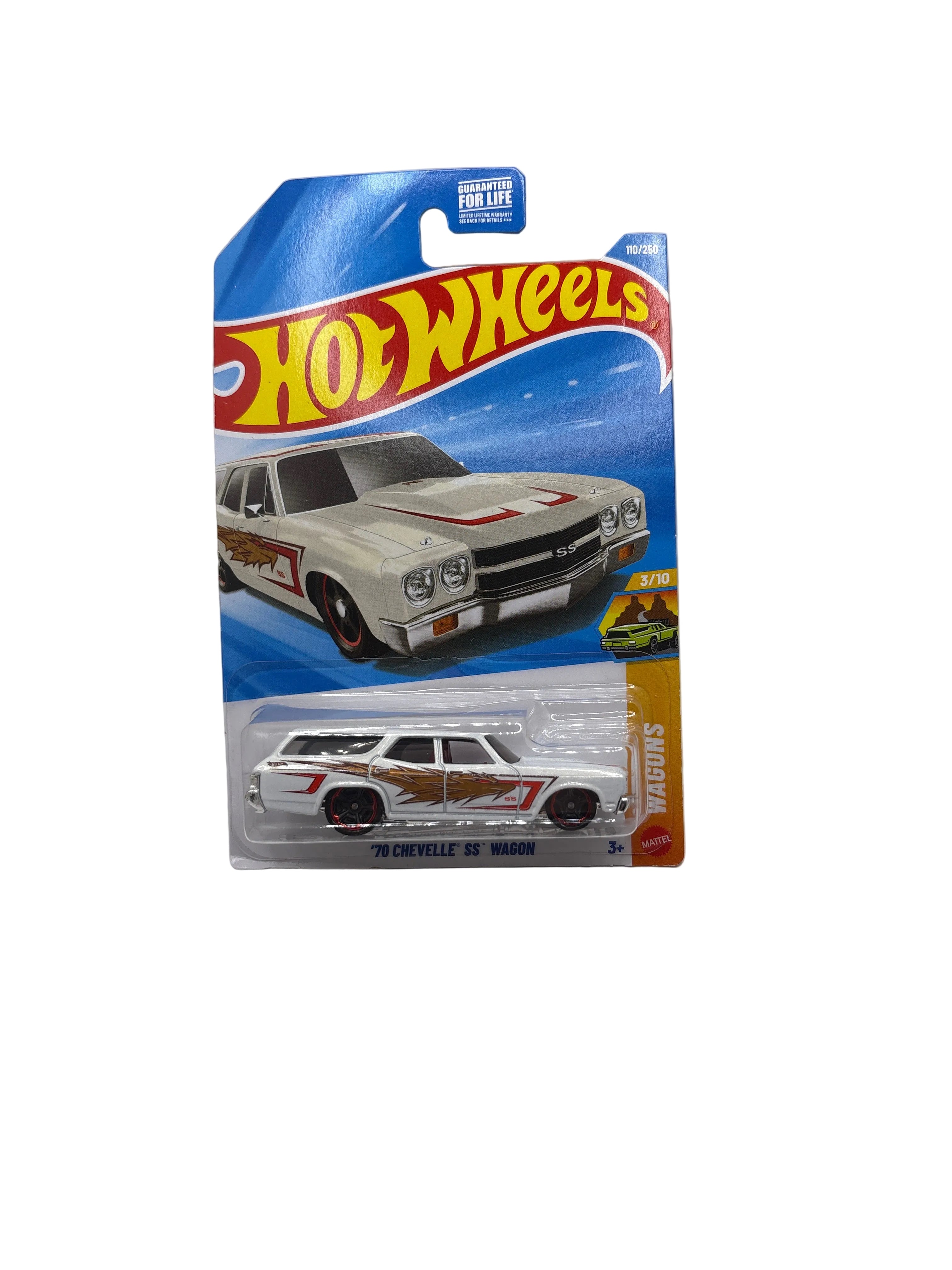 Hot Wheels 70 Chevelle SS Wagon Diecast white