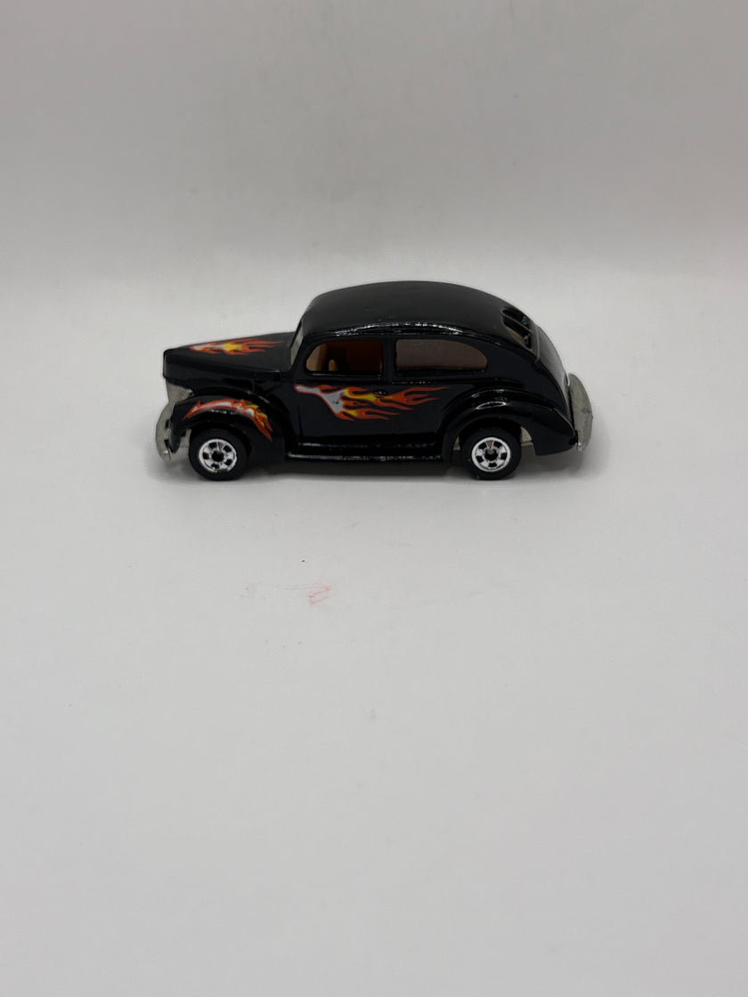 Hot Wheels 40 Ford 2-Door Diecast