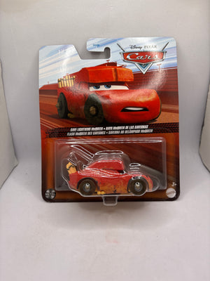 Disney Pixar Cars Cave Lightning McQueen Diecast