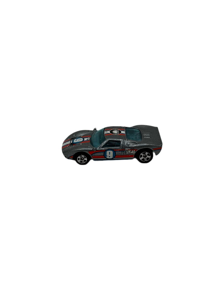 Hot Wheels Ford GT-40 Diecast