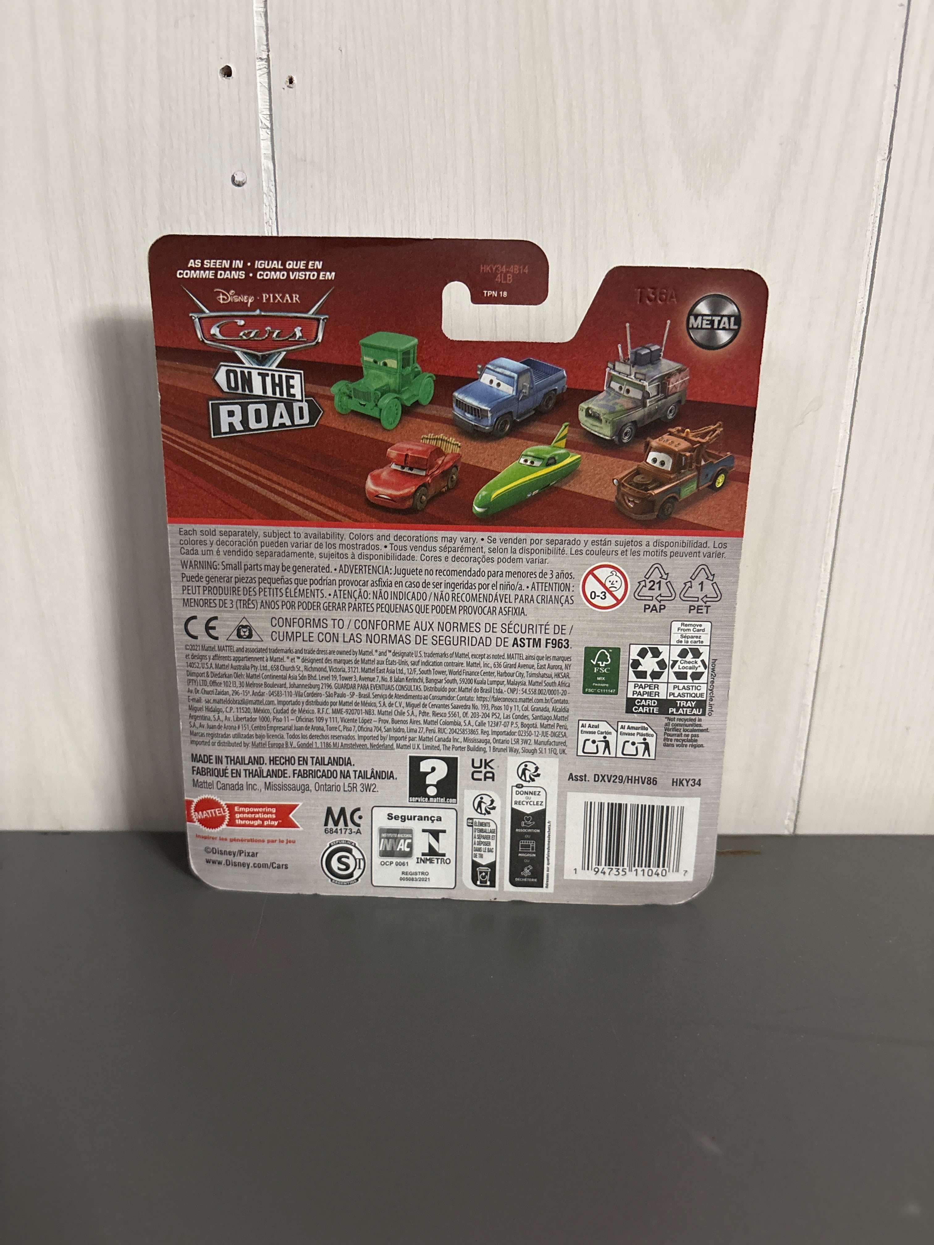 Disney Pixar Cars Road Trip Lightning McQueen Diecast red