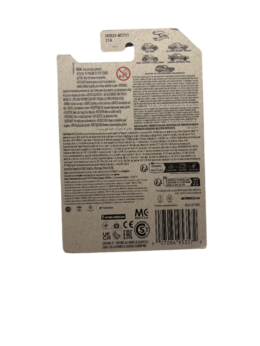 Hot Wheels Custom 69 Volkswagen Squareback Diecast