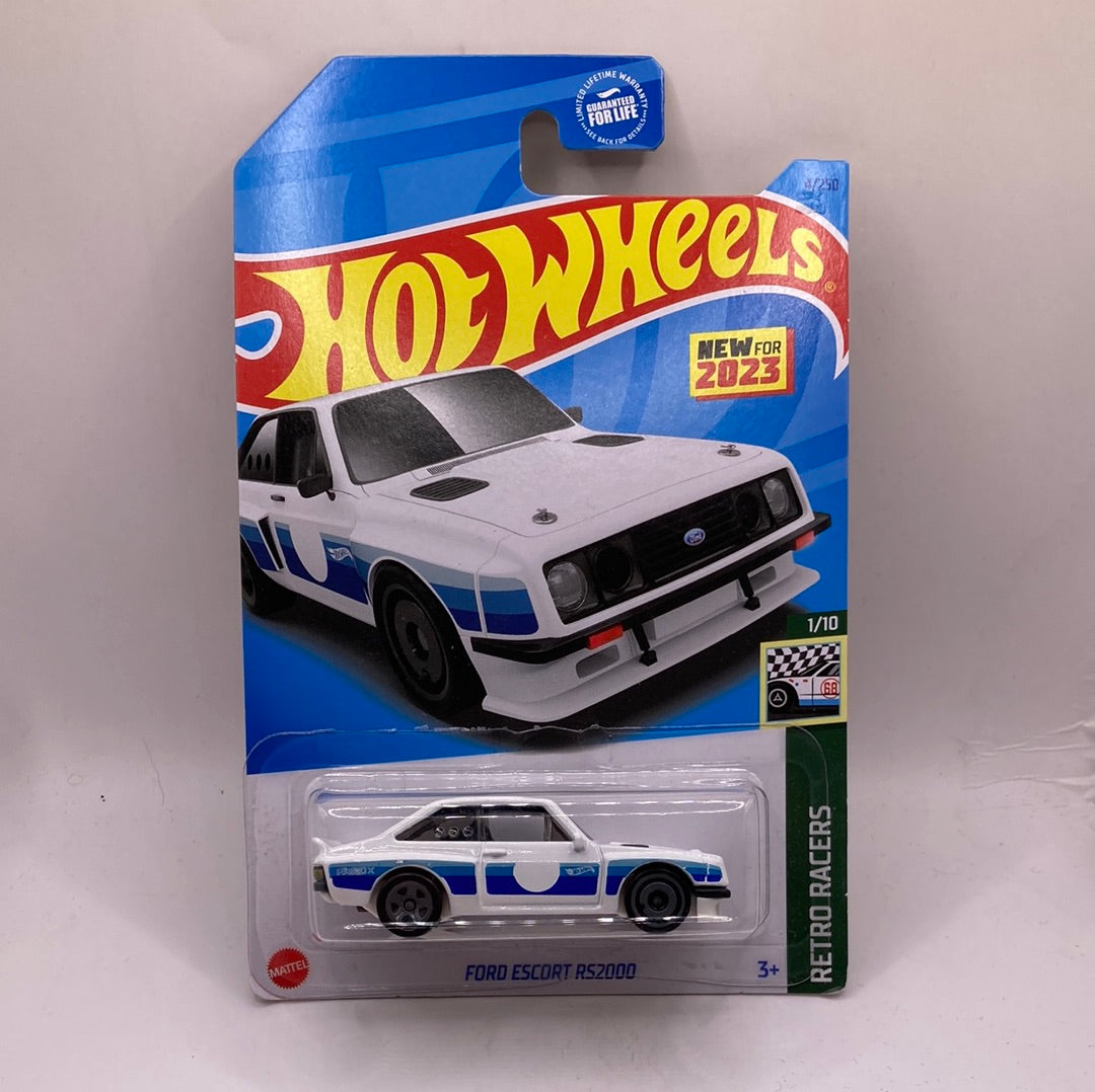 Hot Wheels Ford Escort RS2000 Diecast