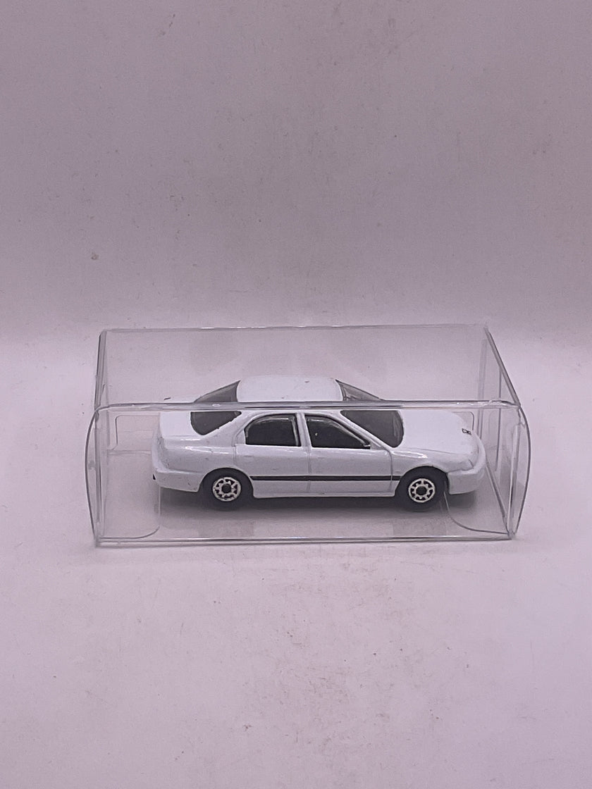 Maisto Honda Accord Diecast White “Rare”
