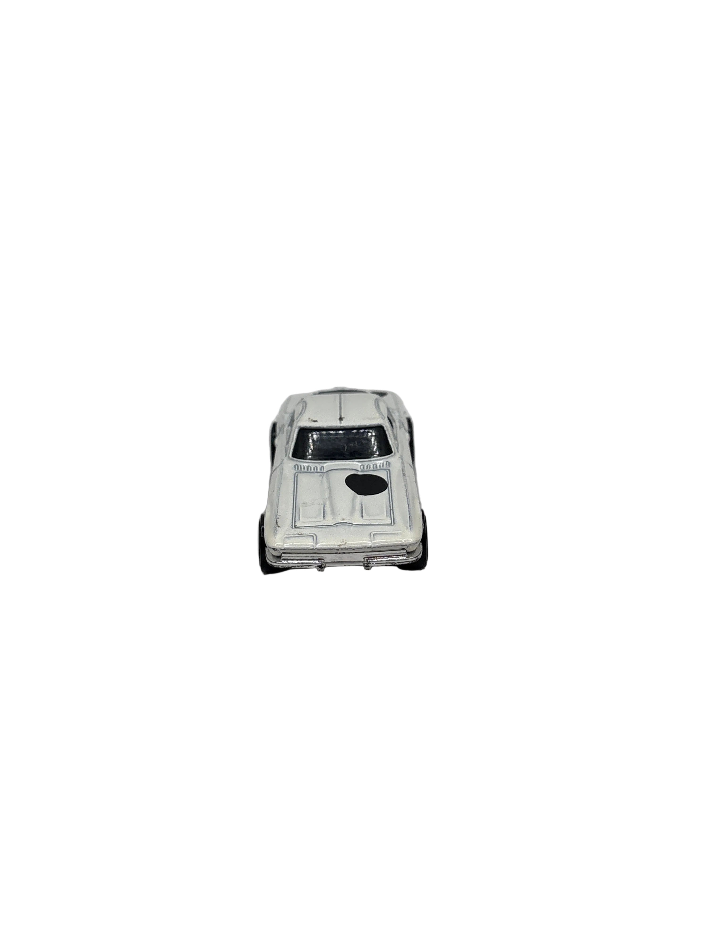 Hot Wheels 64 Corvette Stingray Diecast white